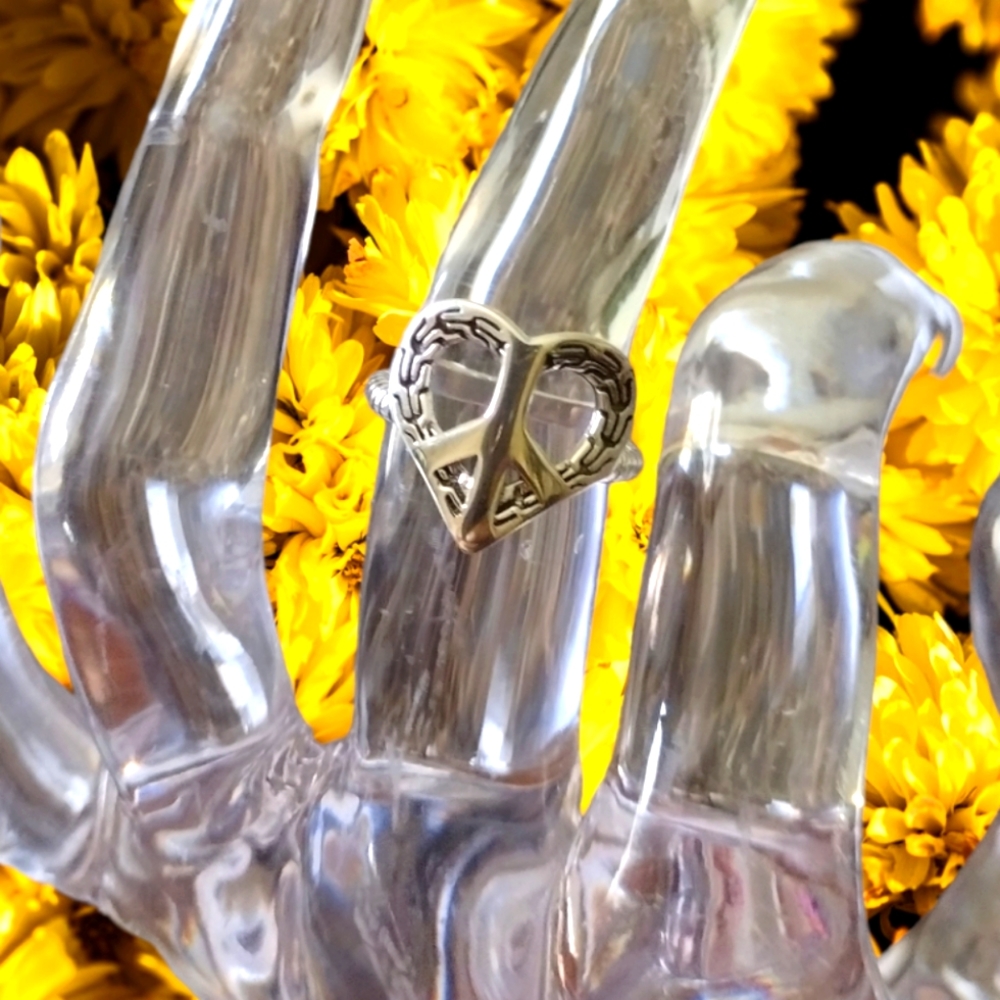 925 Sterling Silver Peace Heart ring